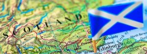 Mapa de Escocia con la bandera escocesa